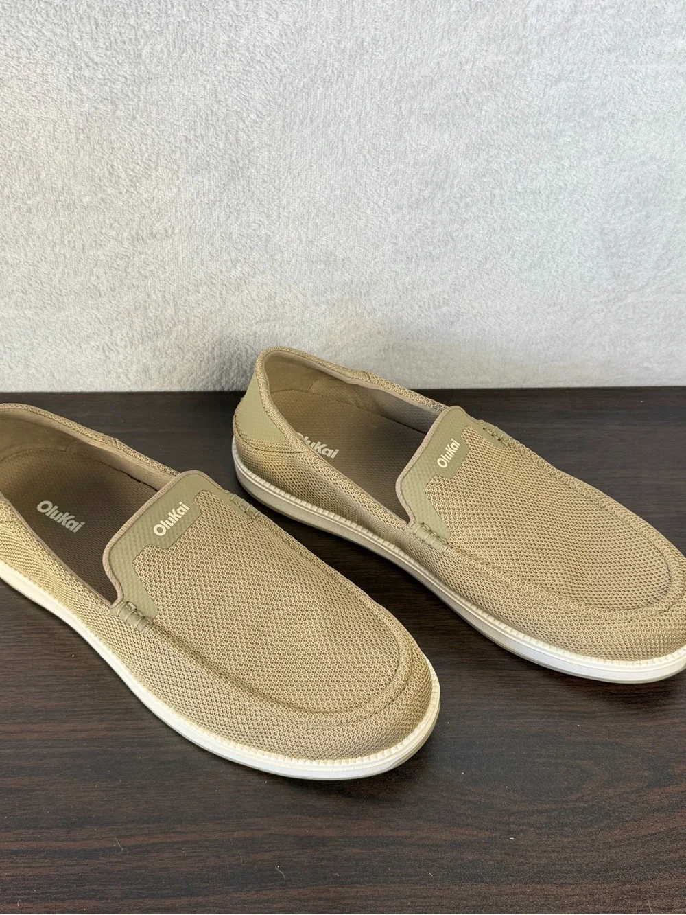 OluKai Kakaha Mesh Slip-On Shoes Tan Men’s Size 13